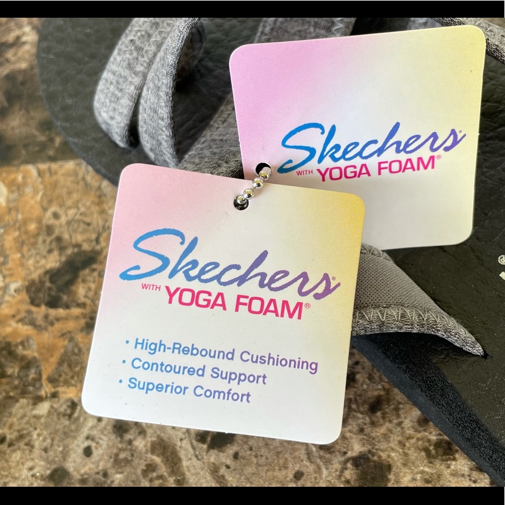 Skechers Women's Cali Relaxed Fit Yoga sandals - Picture 6 of 11